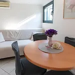 Dom wakacyjny Dubra By Interhome